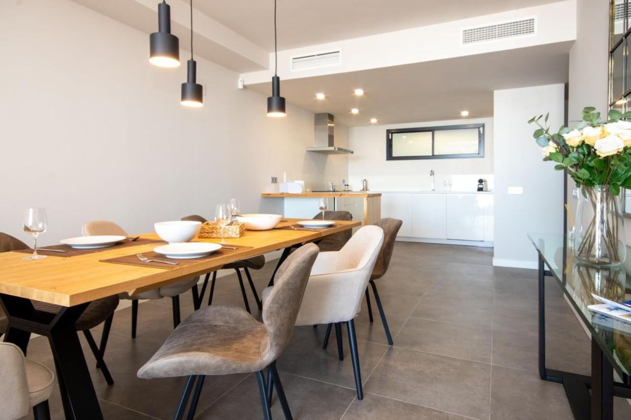 Luxury Apartment Stunning Seaview Bs 3104 مانيلفا المظهر الخارجي الصورة